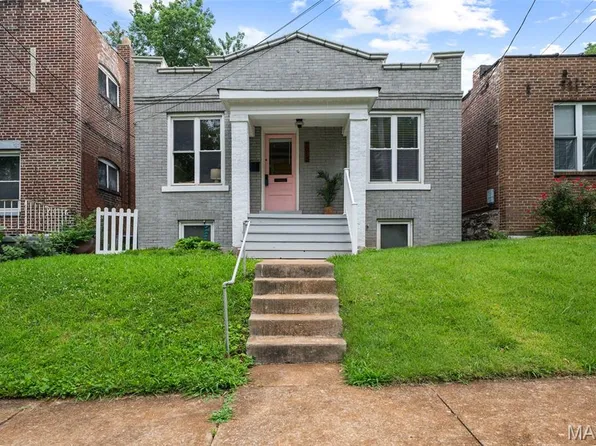 2015 Schaeffer Pl, Saint Louis, MO 63139