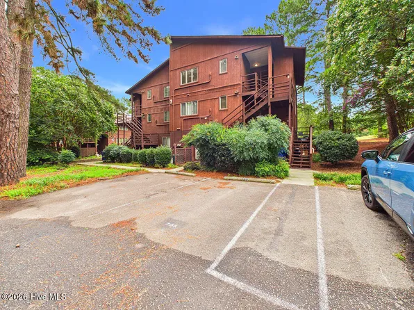 703 Dover Street, Southern Pines, NC 28387