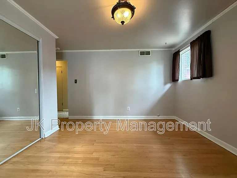 3518 3rd Ave N — Photo 16