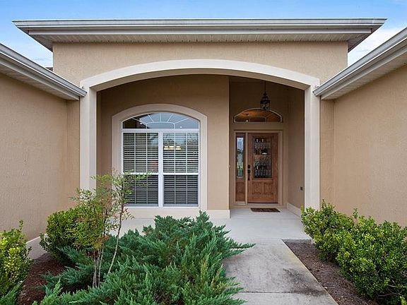 5th image of 1013 Hollyhock Way
