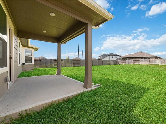 3rd image of 2006 Stella Ln