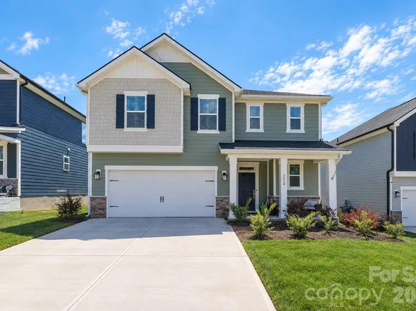 3018 Cunningham Farm Dr, Indian Trail, NC 28079