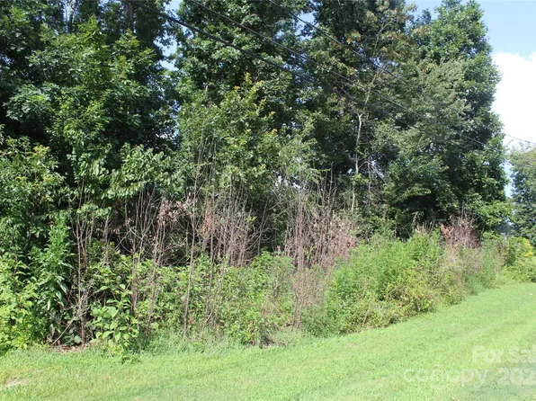 3143 2nd St, Valdese, NC 28690