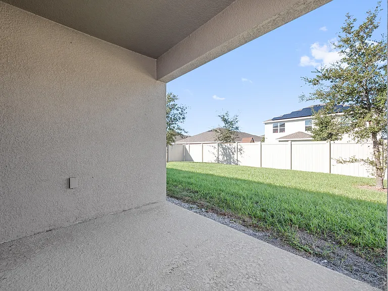708 Tortugas St — Photo 22