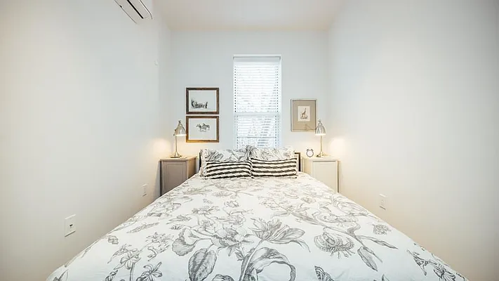 Rented by Nooklyn NYC LLC | media 45