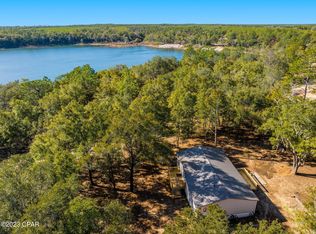 3904 Stewart Lake Rd, Chipley, FL 32428