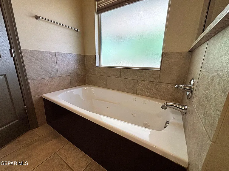 5724 Valley Lilac Ln — Photo 27