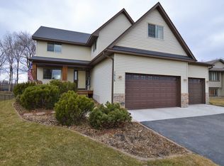 1515 Hidden Trl, Mayer, MN 55360