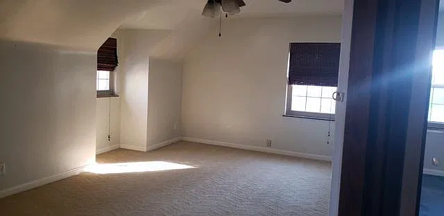2 bed, 1661 sqft, $2,850 — Photo 3