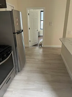 Rented by null | media 8