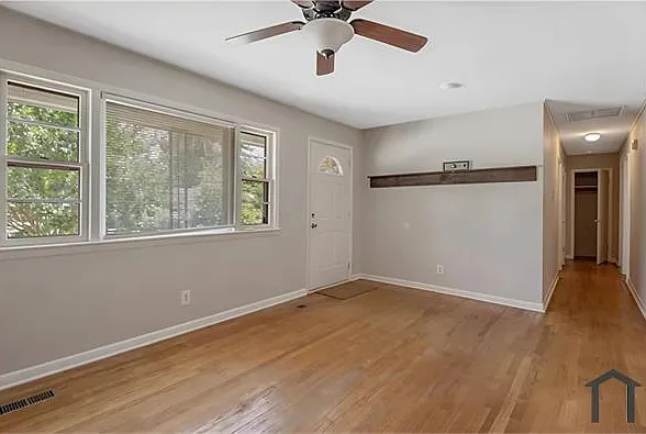2560 Pine Springs Dr — Photo 9