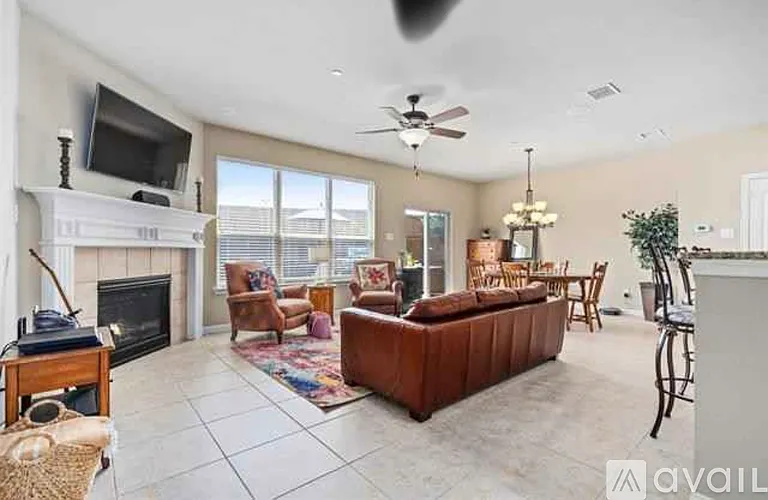 430 Hamilton St — Photo 8