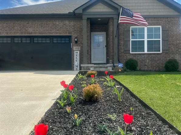1113 County House Ln, Bowling Green, KY 42101