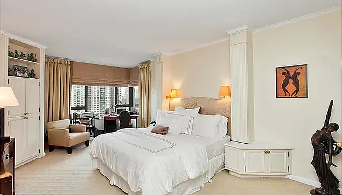 Sold by Compass | media 28