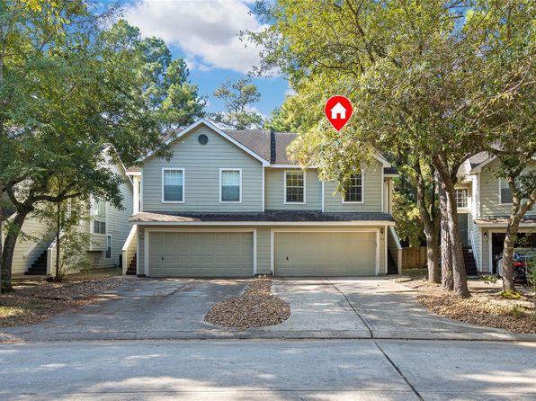 122 S Walden Elms Cir