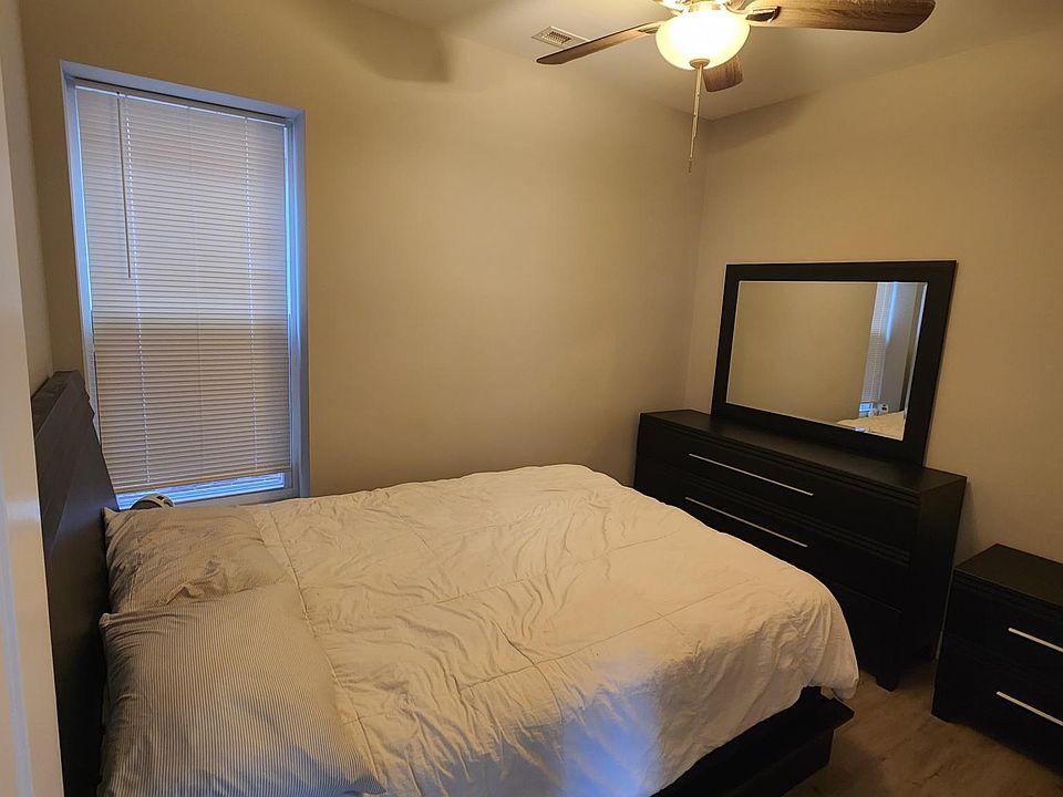 1st image of 3411 N Troy St Unit 2