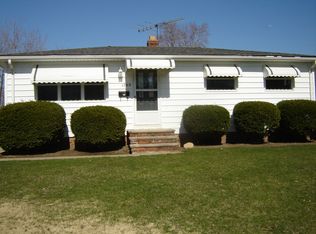 1709 Ridgeview Dr, Wickliffe, OH 44092