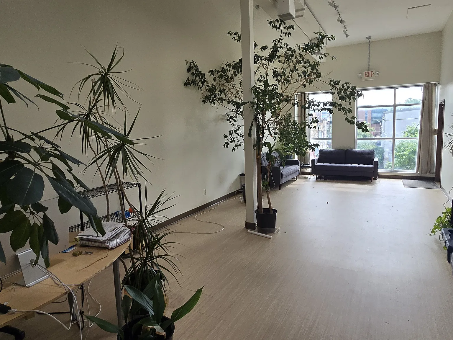 Studio, 1800 sqft, $2,995 — Photo 3