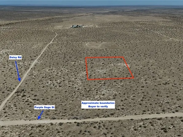 745 White Bird Rd Lot 38, Adelanto, CA 92301