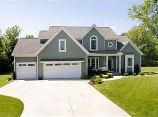 8885 Weeping Pine Ln, Kalamazoo, MI 49009