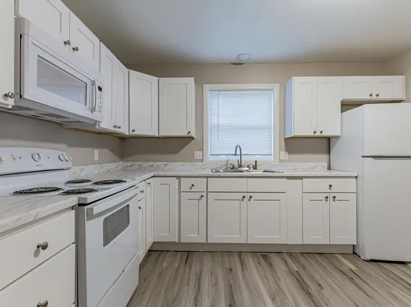 1511 Kings Way, Champaign, IL