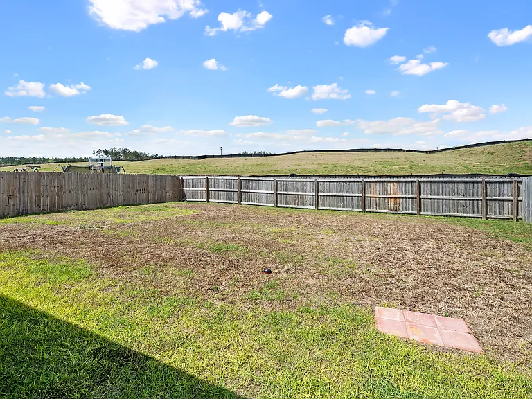 13516 Antler Hill Rd — Photo 20