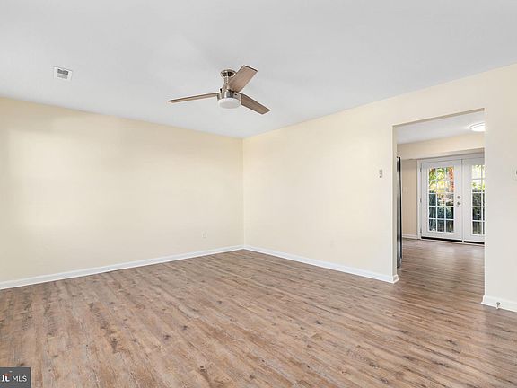 3rd image of 5126 Cottonwood Ct