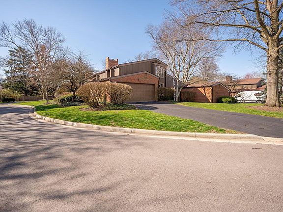 3rd image of 119 Glen Cir