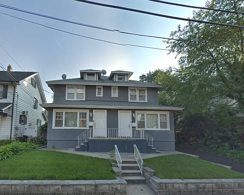 230 Jefferson Ave