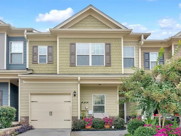 879 Ash St, Canton, GA 30114