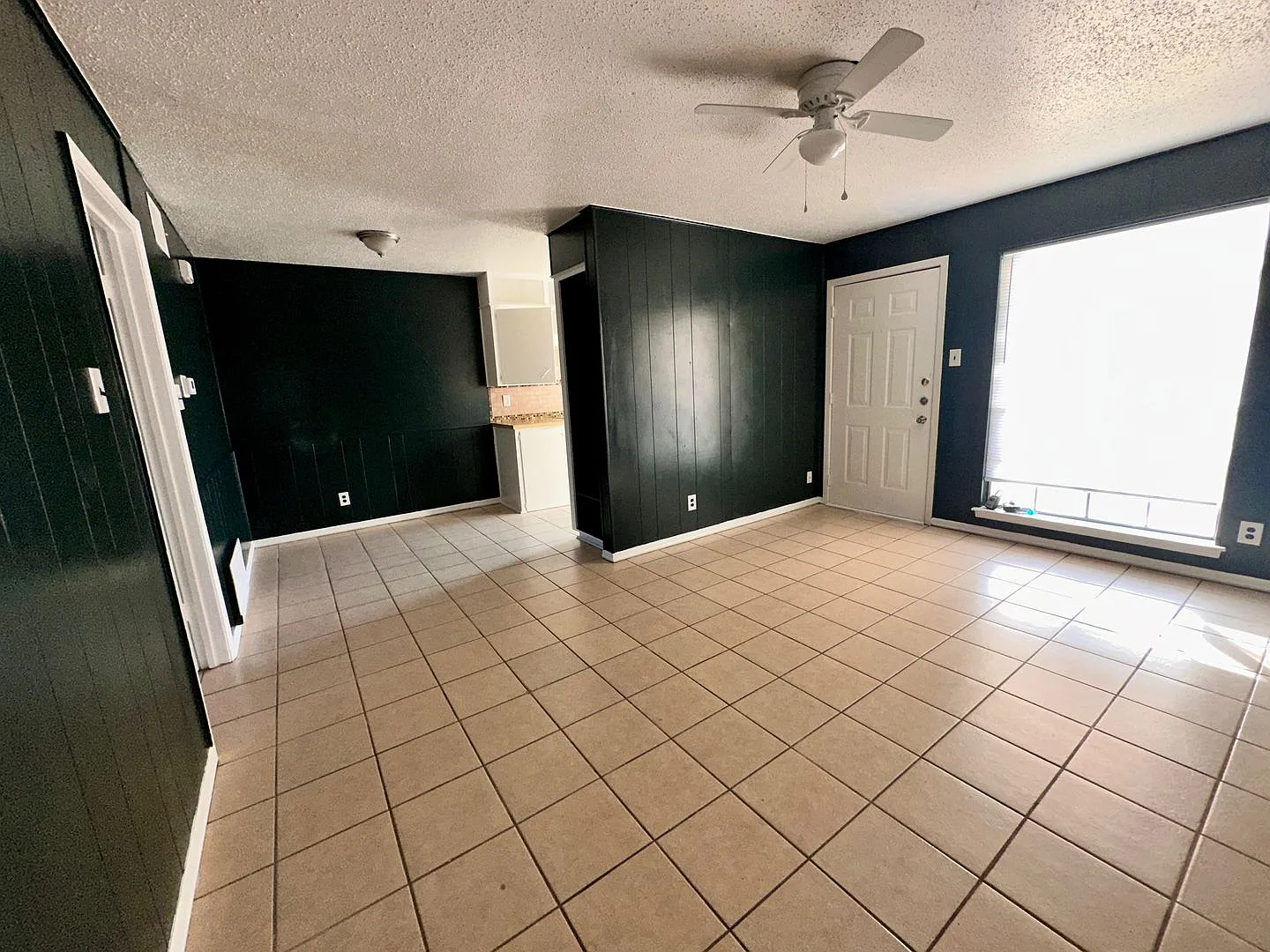 Eastgate Apartments — Photo 3