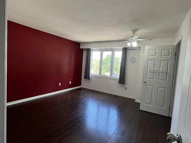 1138 Kipps Ln #10 — Photo 11