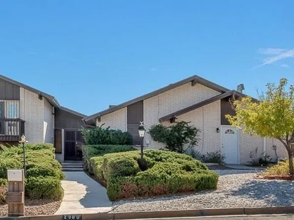 2900 Devils Tower Cir, El Paso, TX 79904