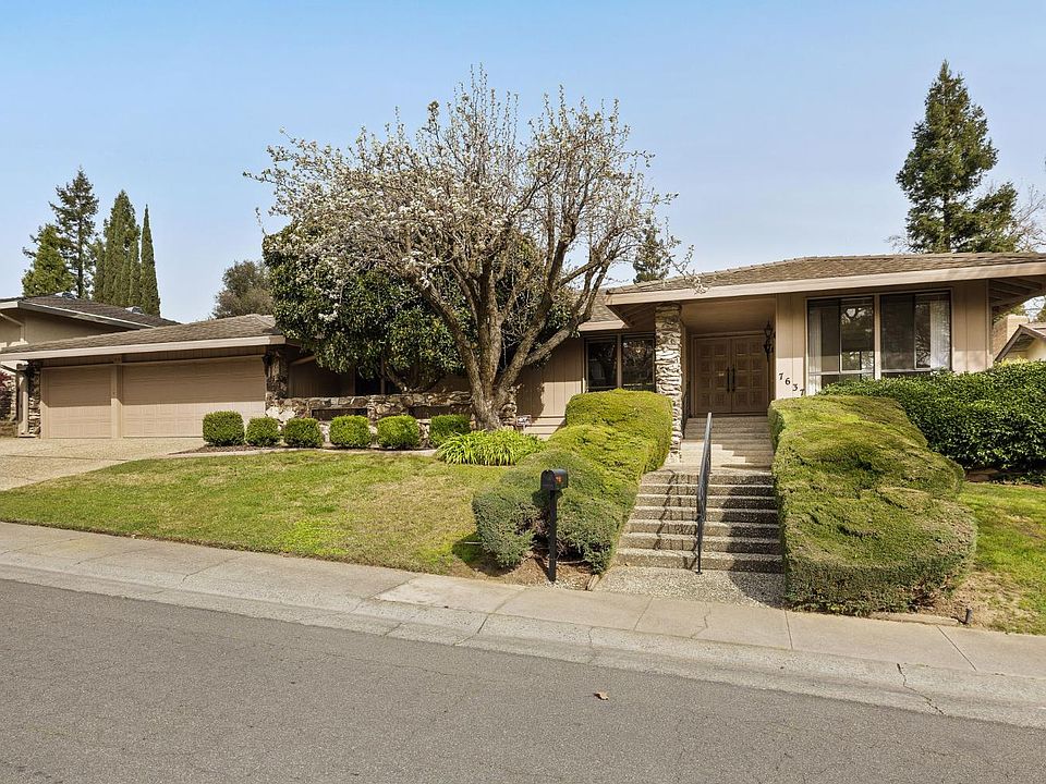 1st image of 7637 Vasos Way