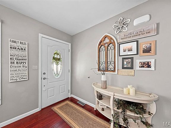 3rd image of 2917 Royal Gorge Ct
