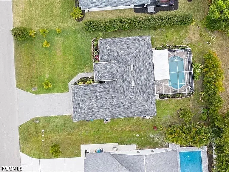 1306 SW 19th Ln — Photo 14