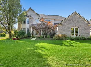 4430 Hickory Grove Ct NE, Ada, MI 49301