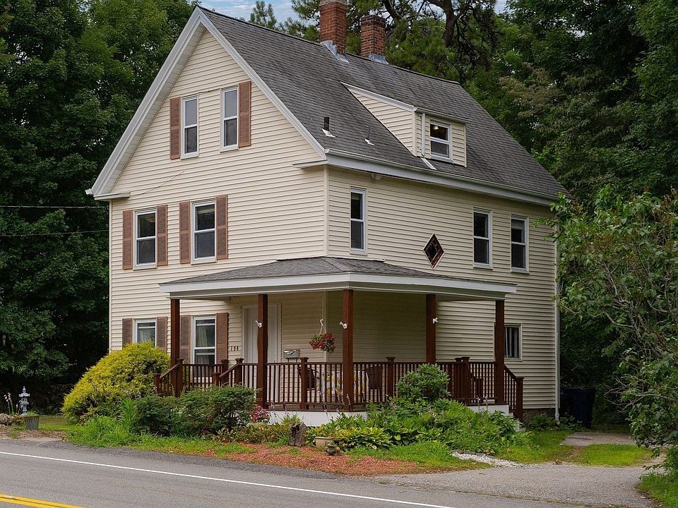 1st image of 190 N Main St