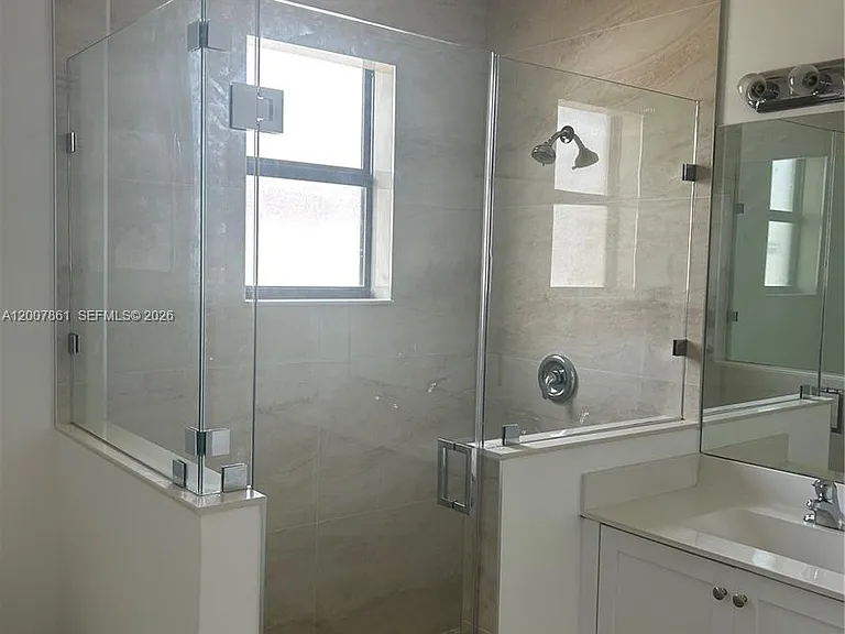 25180 SW 114th Ave #10 — Photo 5