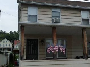 22 E Kline Ave, Lansford, PA 18232