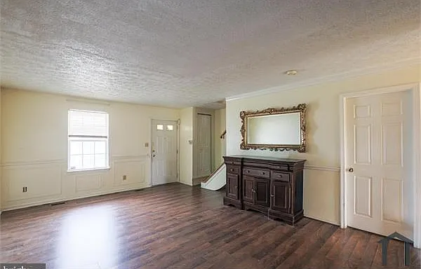 537 Park Manor Cir #14 — Photo 2