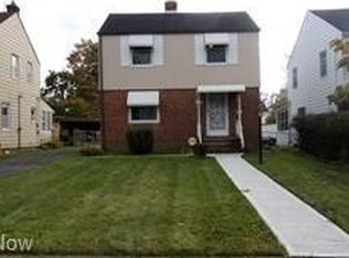 17308 Throckley Ave, Cleveland, OH