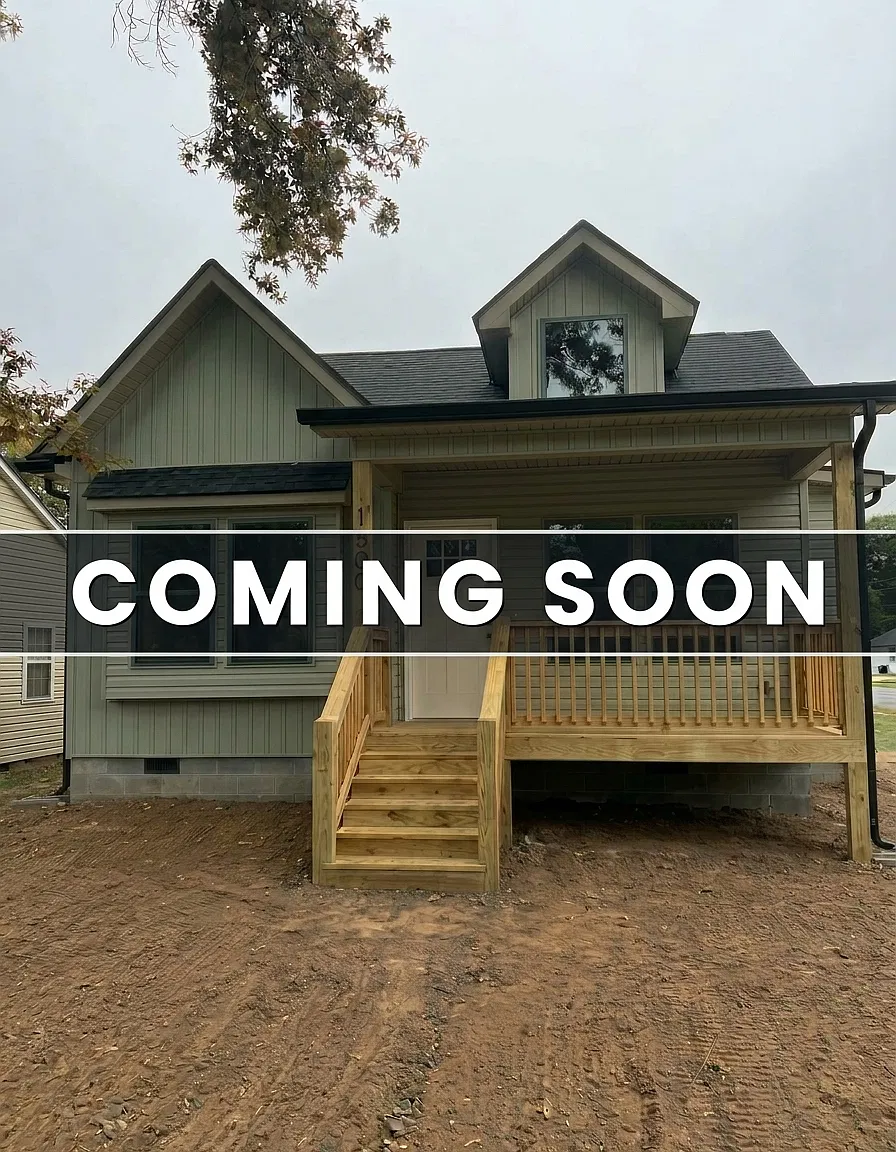 4 bed, 1139 sqft, $2,000 — Photo 1