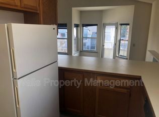 3911 California Ave SW APT 103, Seattle, WA 98116