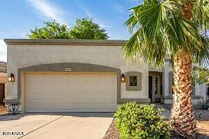 2096 E Riviera Dr