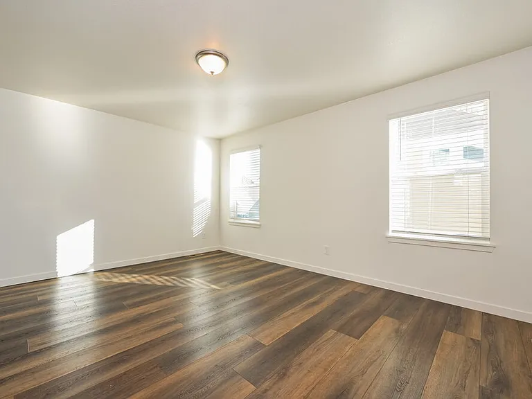 18564 E 47th Pl — Photo 12