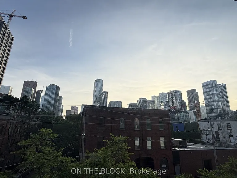320 Richmond St E #313 — Photo 34