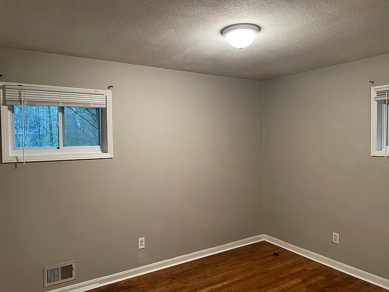 1962 Dobbins Dr NW — Photo 13