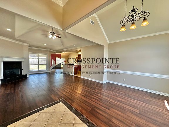 2nd image of 2040 Yasmeen Cir