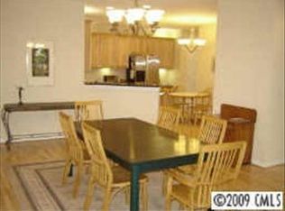 8415 Windsor Ridge Dr, Charlotte, NC 28277